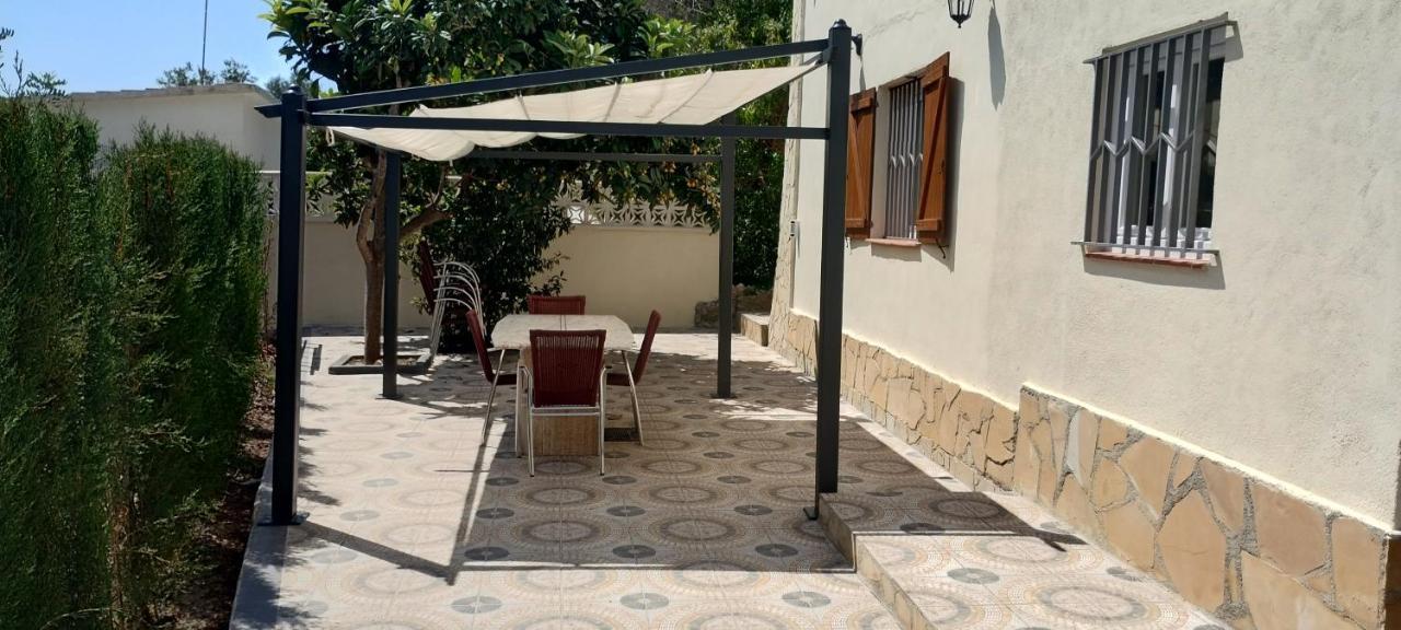 Silom House Villa Sant Pere De Ribes Eksteriør bilde