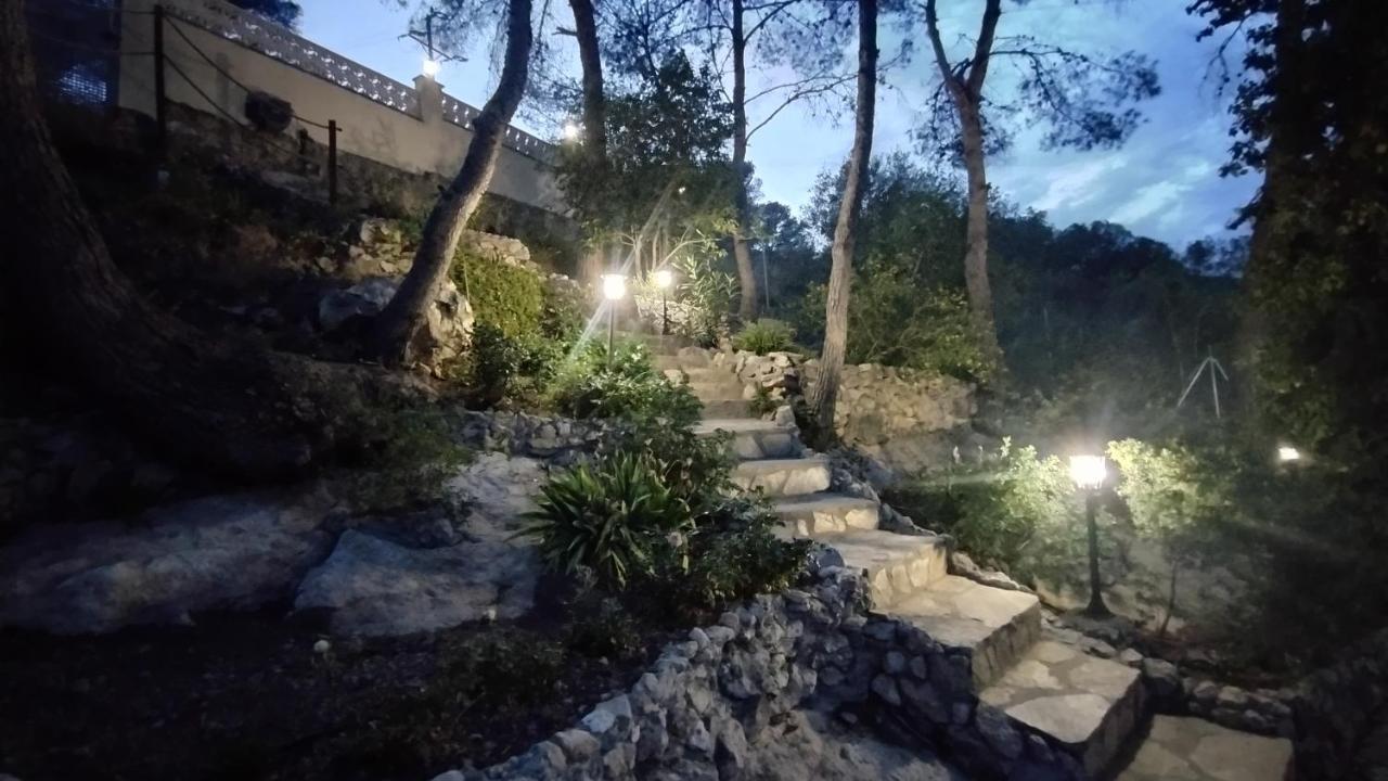 Silom House Villa Sant Pere De Ribes Eksteriør bilde