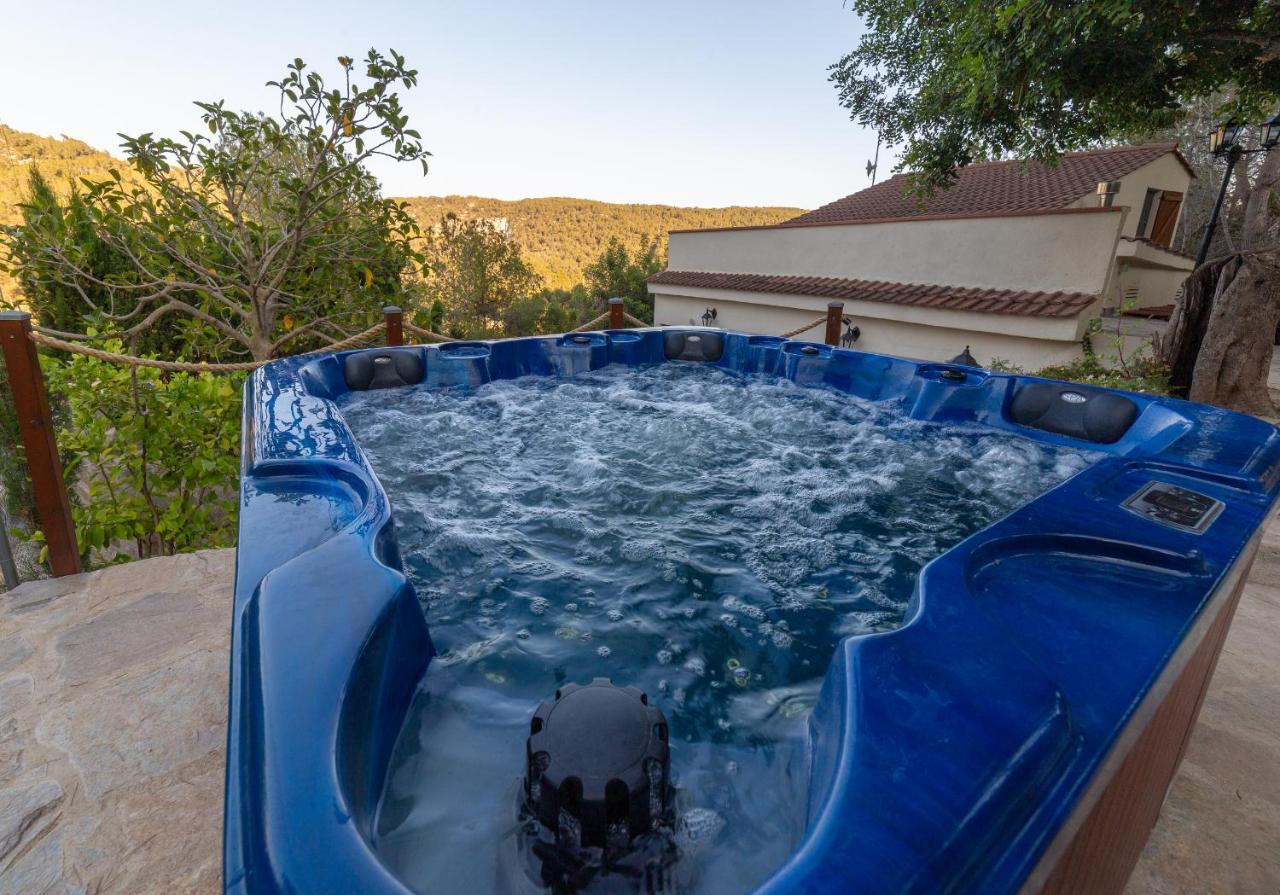 Silom House Villa Sant Pere De Ribes Eksteriør bilde