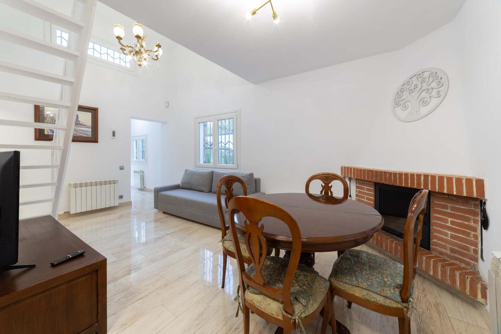 Silom House Villa Sant Pere De Ribes Eksteriør bilde