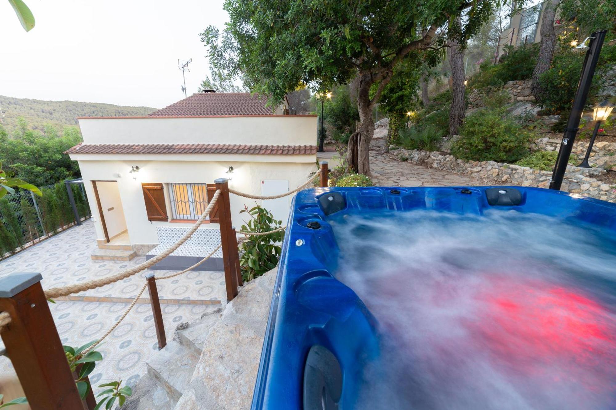 Silom House Villa Sant Pere De Ribes Eksteriør bilde