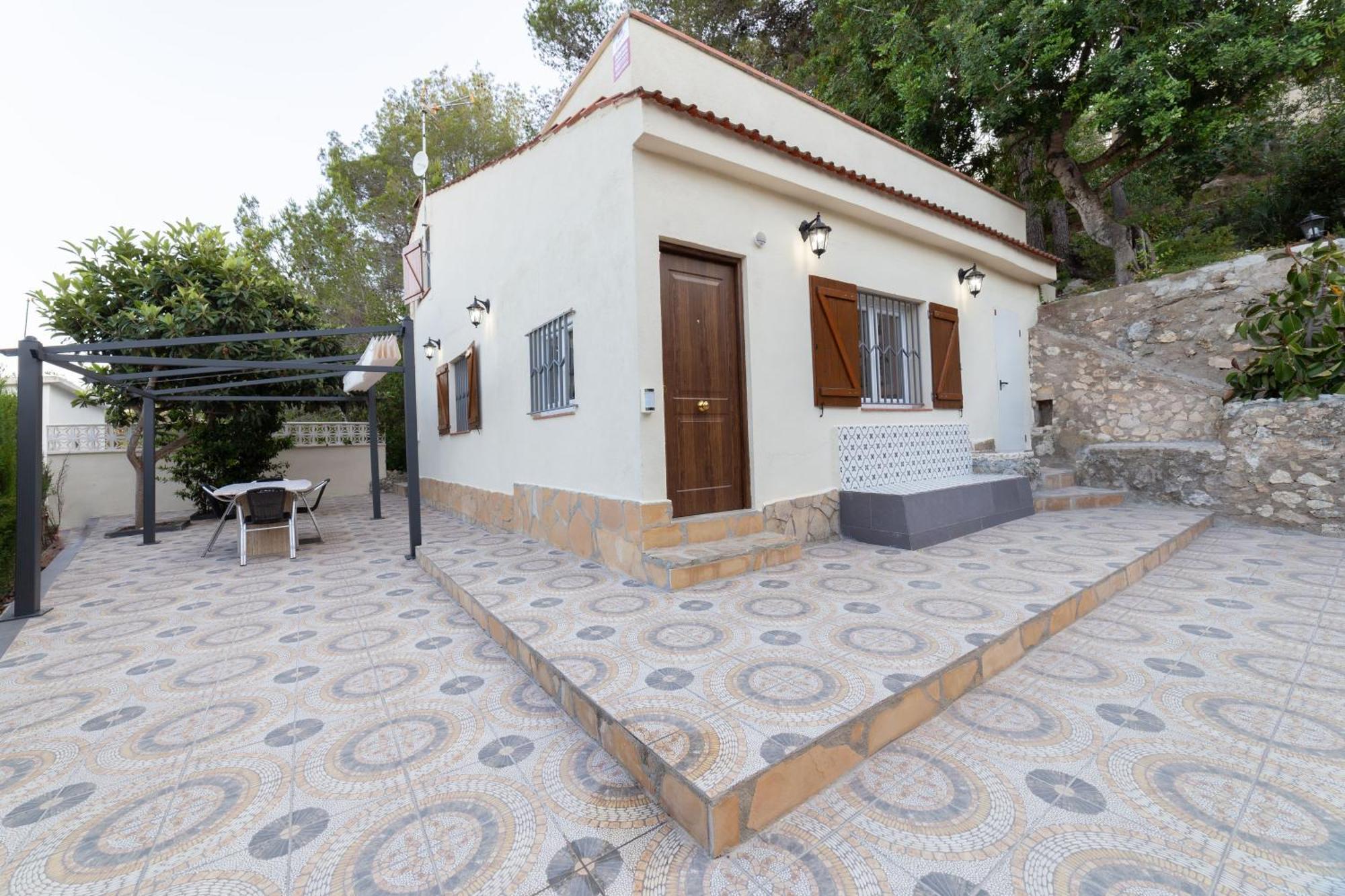 Silom House Villa Sant Pere De Ribes Eksteriør bilde