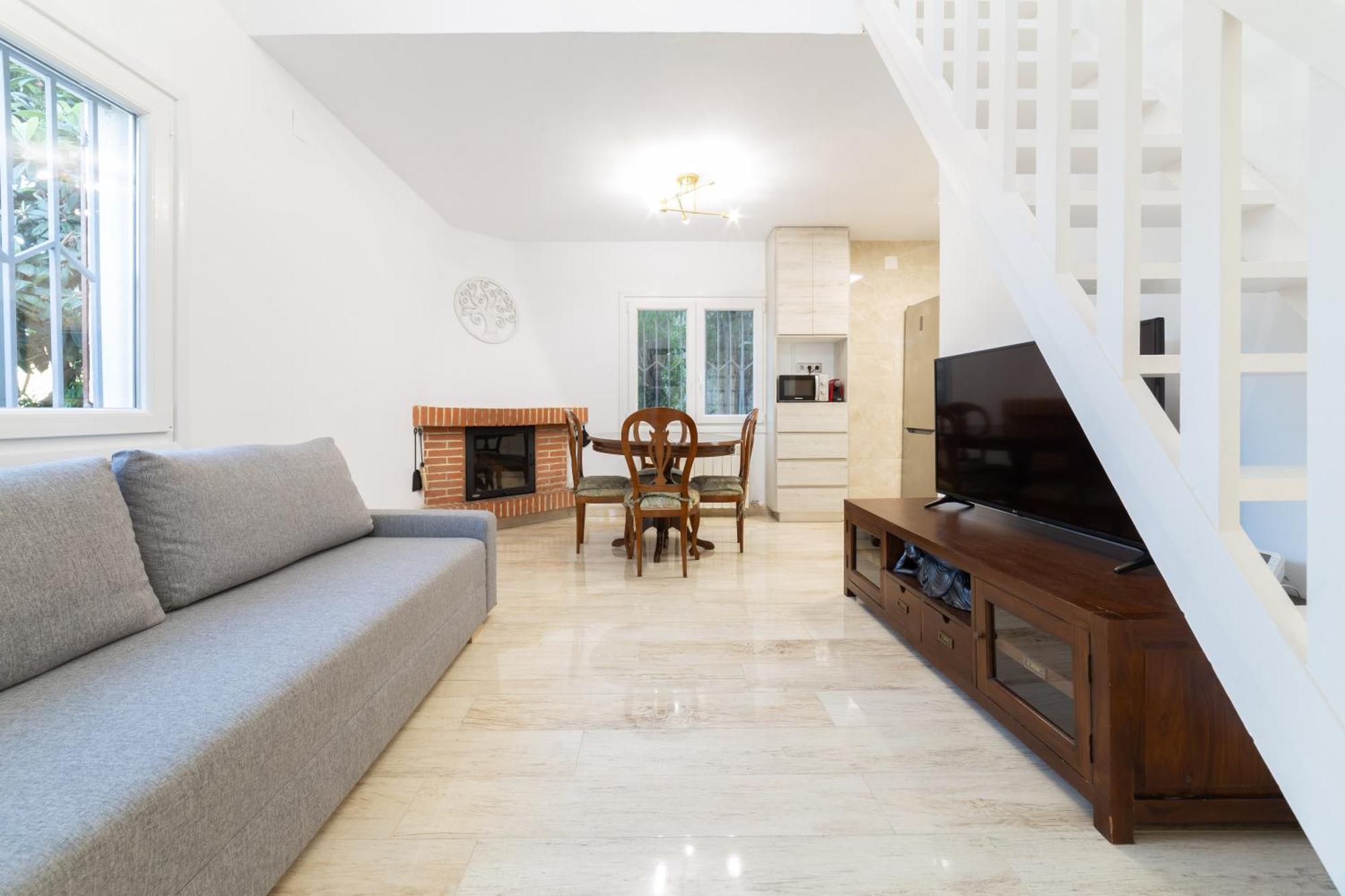 Silom House Villa Sant Pere De Ribes Eksteriør bilde